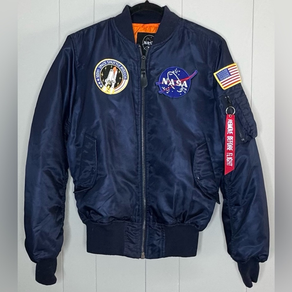 Revolve NASA 100th Space Shuttle Mission 3 Patch Satin Flight Jacket Size Small - Picture 13 of 15